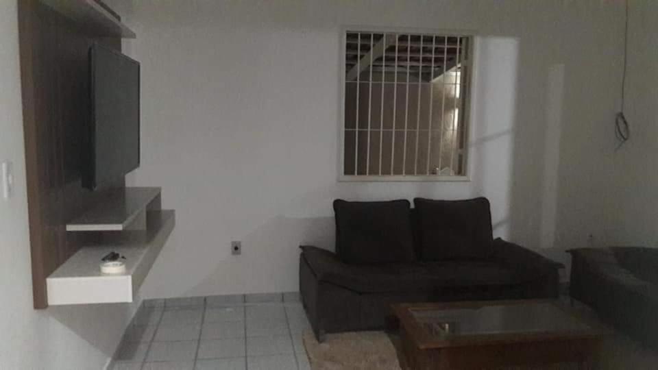 Villa Casa Com Piscina No Centro à Nova Viçosa Extérieur photo