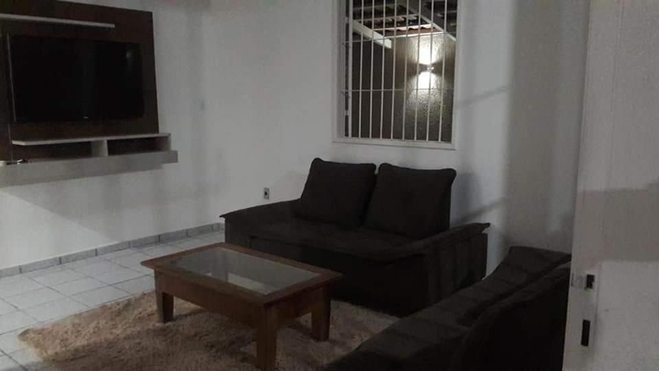 Villa Casa Com Piscina No Centro à Nova Viçosa Extérieur photo